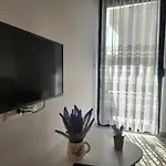 Duka Feriehus Sarandë